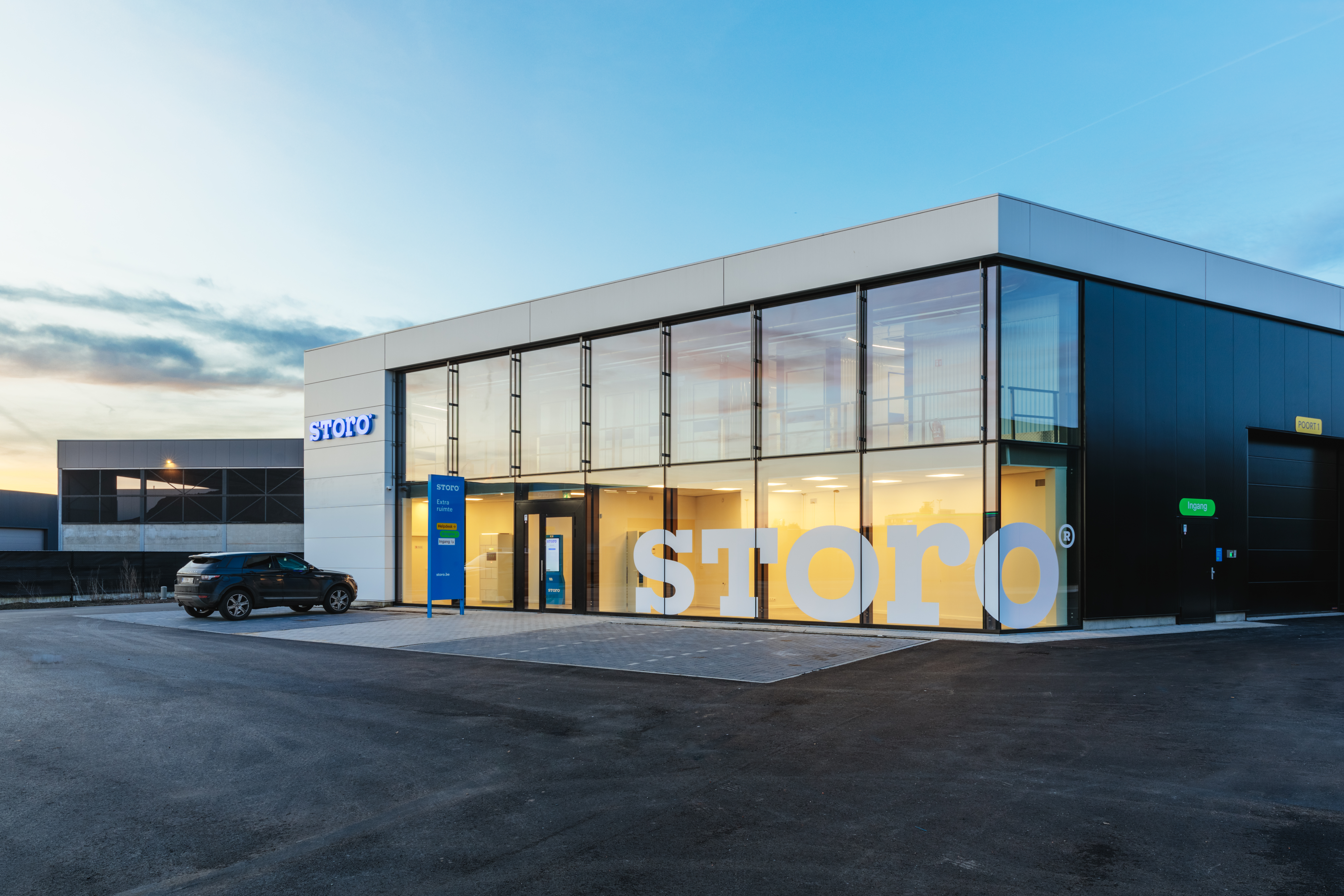 Self storage gebouw Brecht (3)